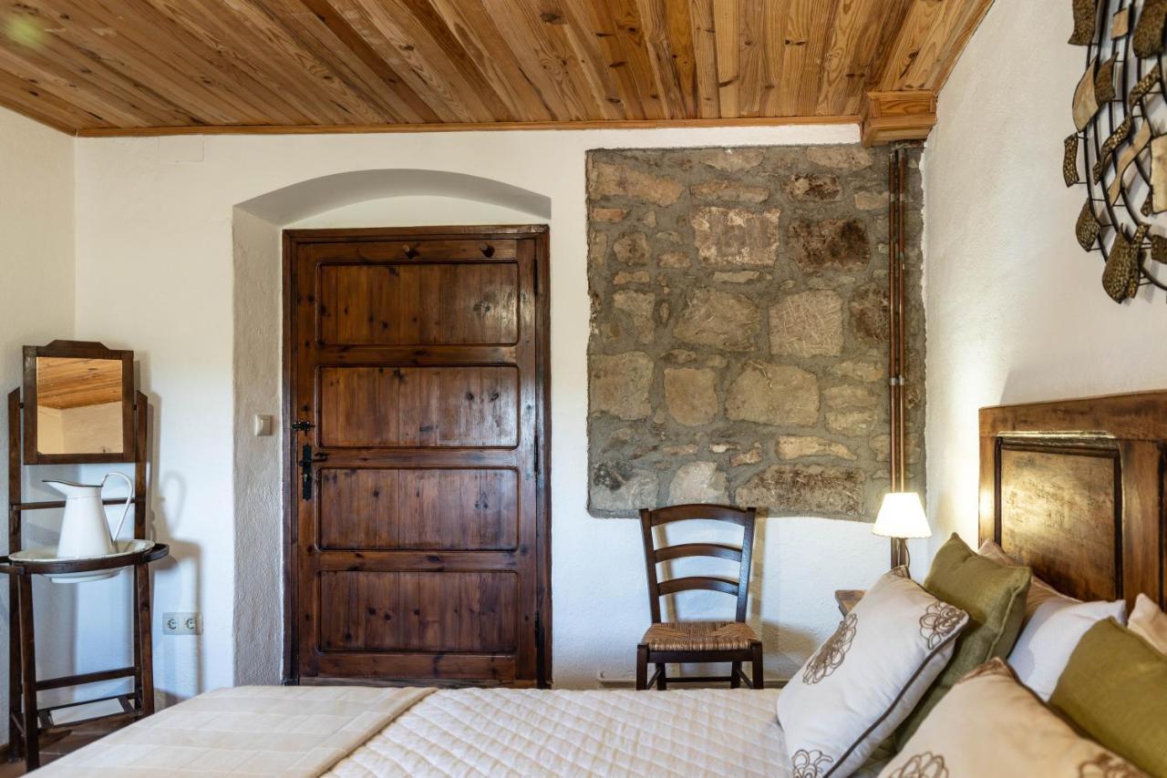 Casa Rural Sant Grau Turismo Saludable Y Responsable Solsona Exterior photo